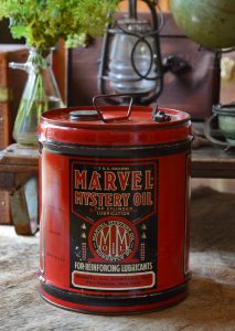 Preise für goße Ölkannen dieser Art liegen zw. 240 - 380 Euro / © Dirk Patschkowski / Limited-Legends