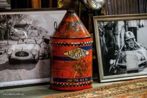 Preise für goße Ölkannen dieser Art liegen zw. 240 - 380 Euro / © Dirk Patschkowski / Limited-Legends