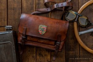 Ledertasche mit original 911er Emblem 1250,- €